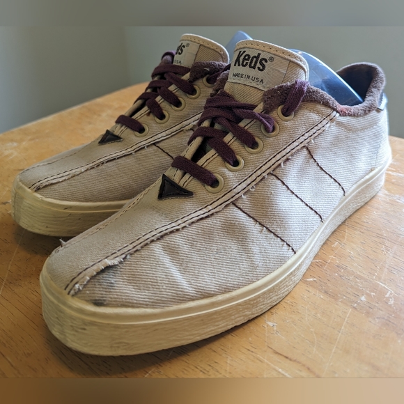 Vintage Keds Sneakers, Size 7.5 - Picture 2 of 6